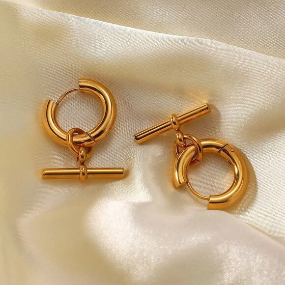 Trendy Chic T Bar Hoop Earrings 18K Gold Plated Stainless Steel - Picture 5 of 7